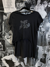 carregar imagem no visualizador da galeria, fashion top cropped punks not dead high-high (grafite)